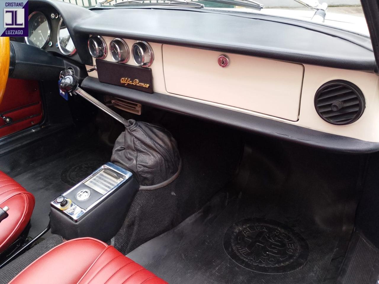 1969 Alfa Romeo 1750 SPIDER VELOCE