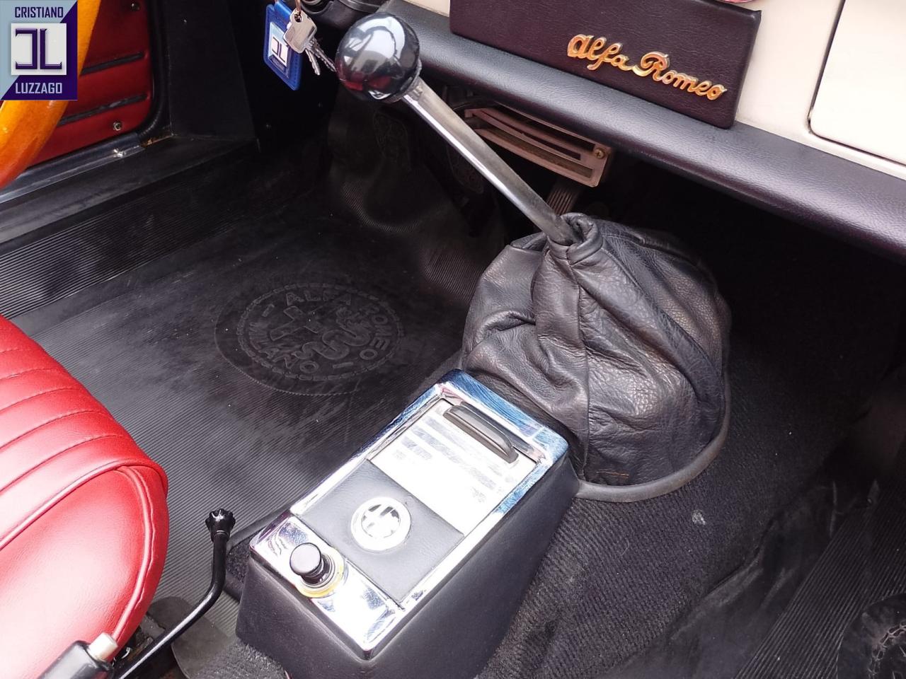 1969 Alfa Romeo 1750 SPIDER VELOCE