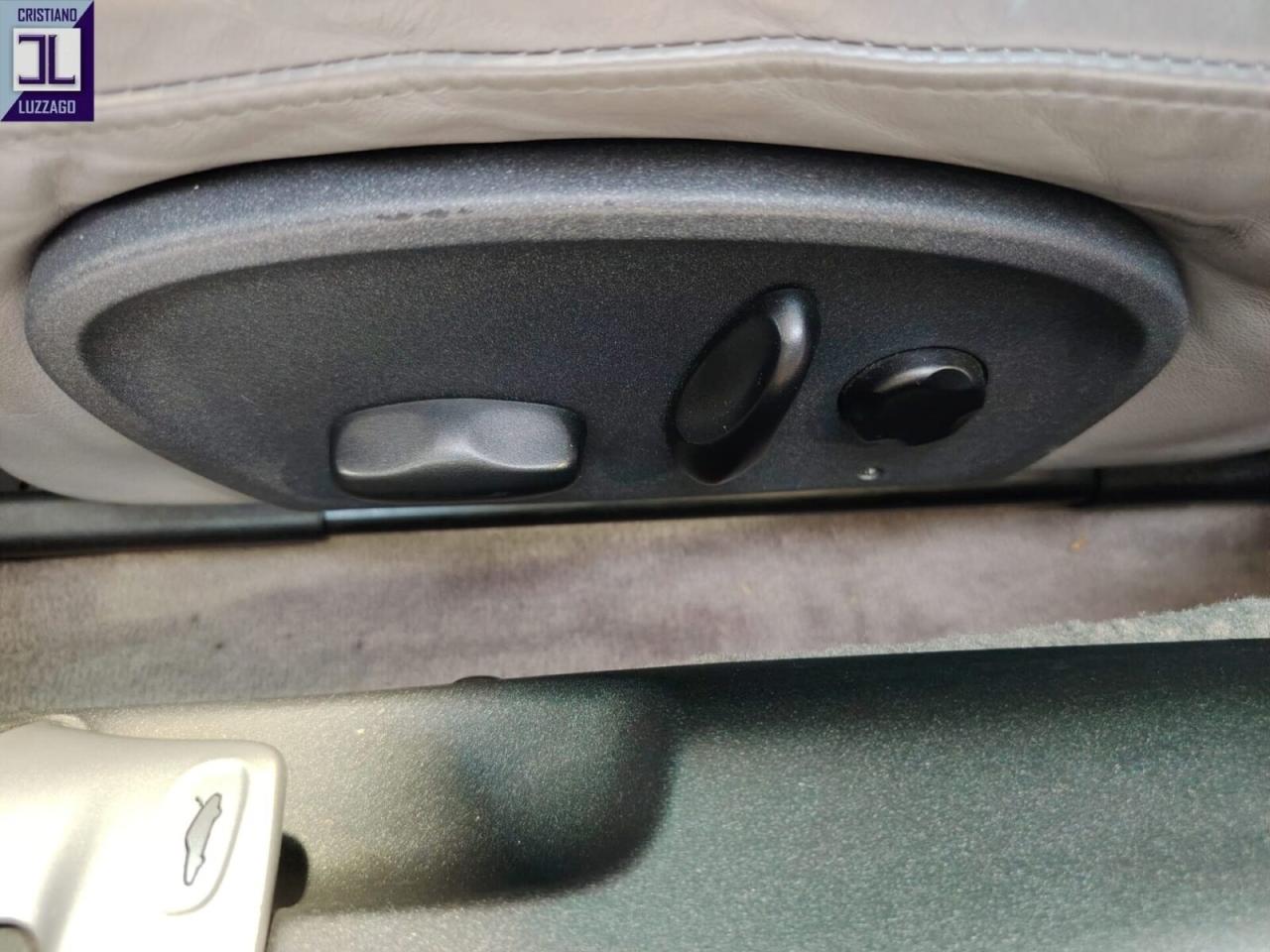 1998 Porsche 996 CARRERA 4