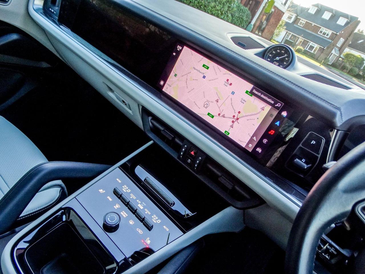 2024 Porsche 3.0T V6 TiptronicS 4WD Euro 6 (s/s) 5dr