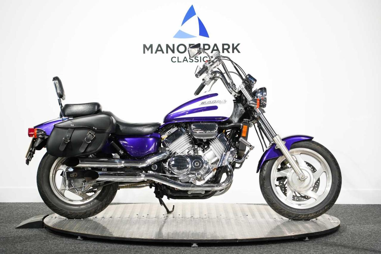 1996 Honda VF750C Magna