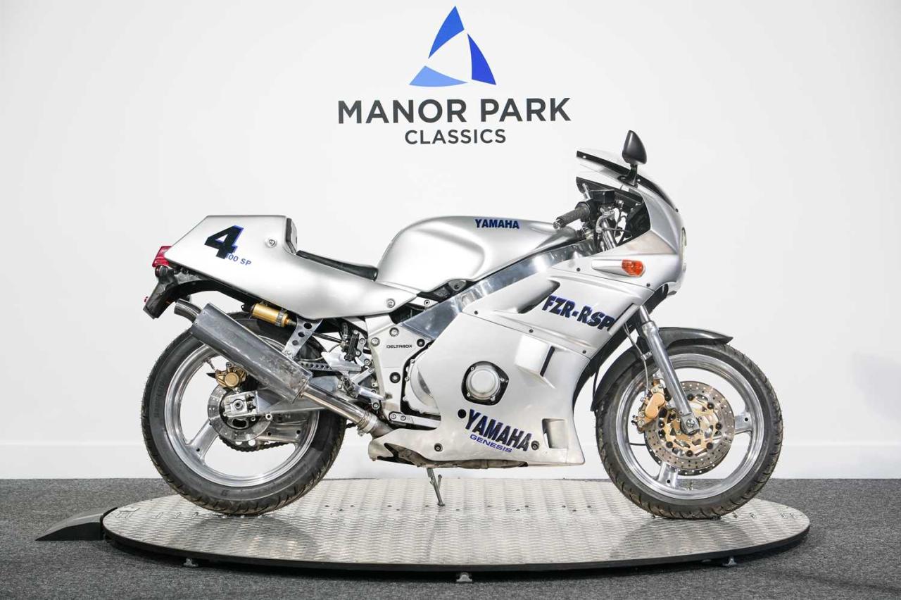 1987 Yamaha FZR400R SP
