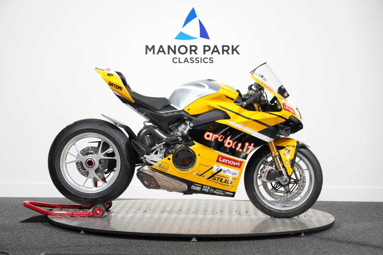 2024 Ducati Panigale V4R Bautista WSB Replica