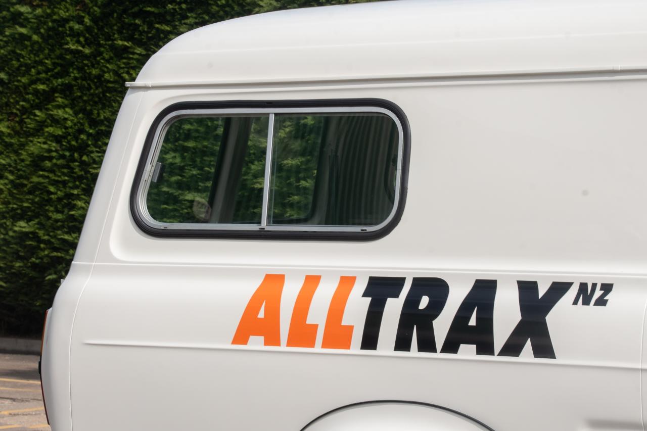 1975 Ford Mk. I Transit LWB