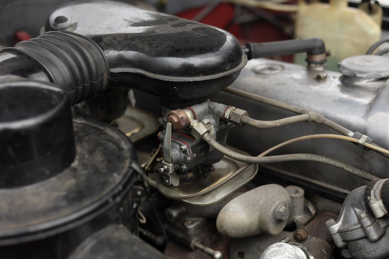 1967 Mercedes - Benz 220B Fintail