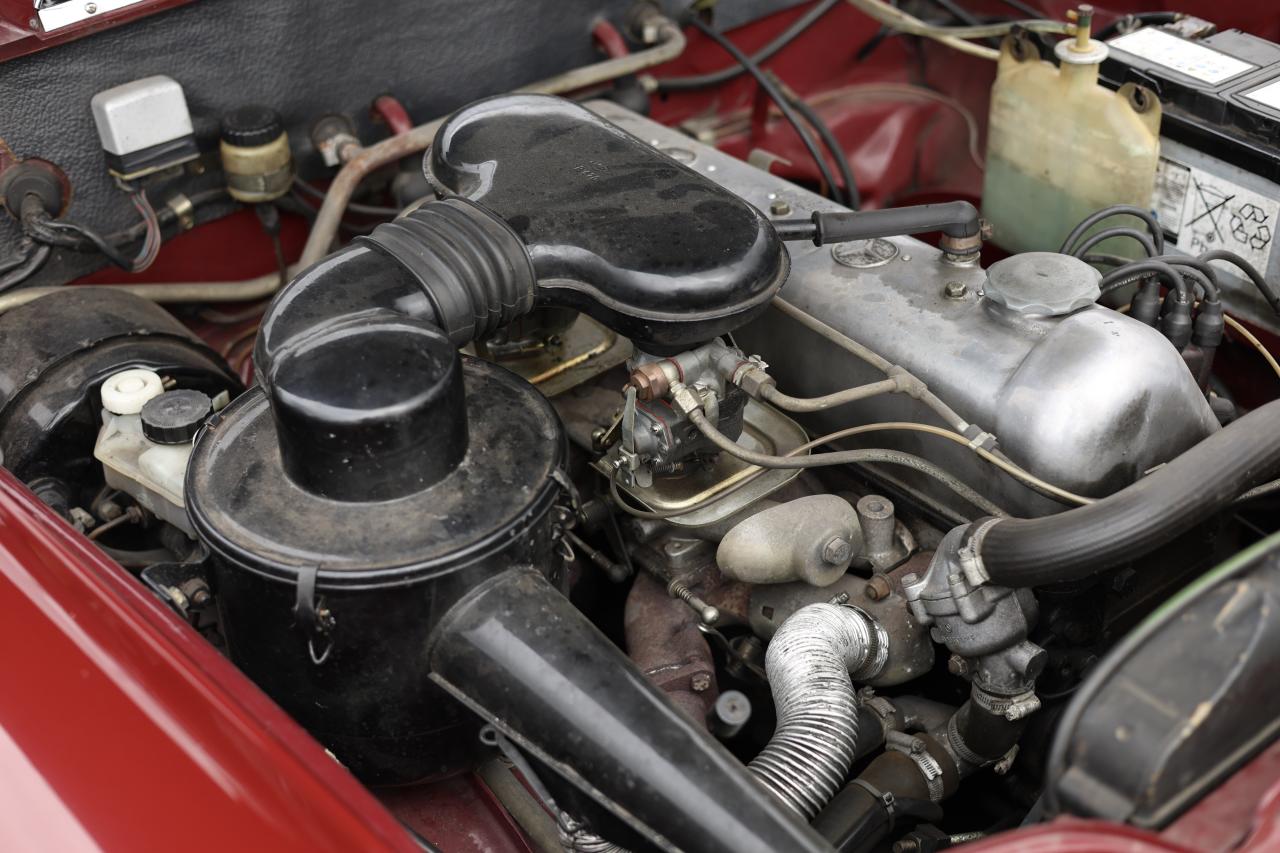 1967 Mercedes - Benz 220B Fintail