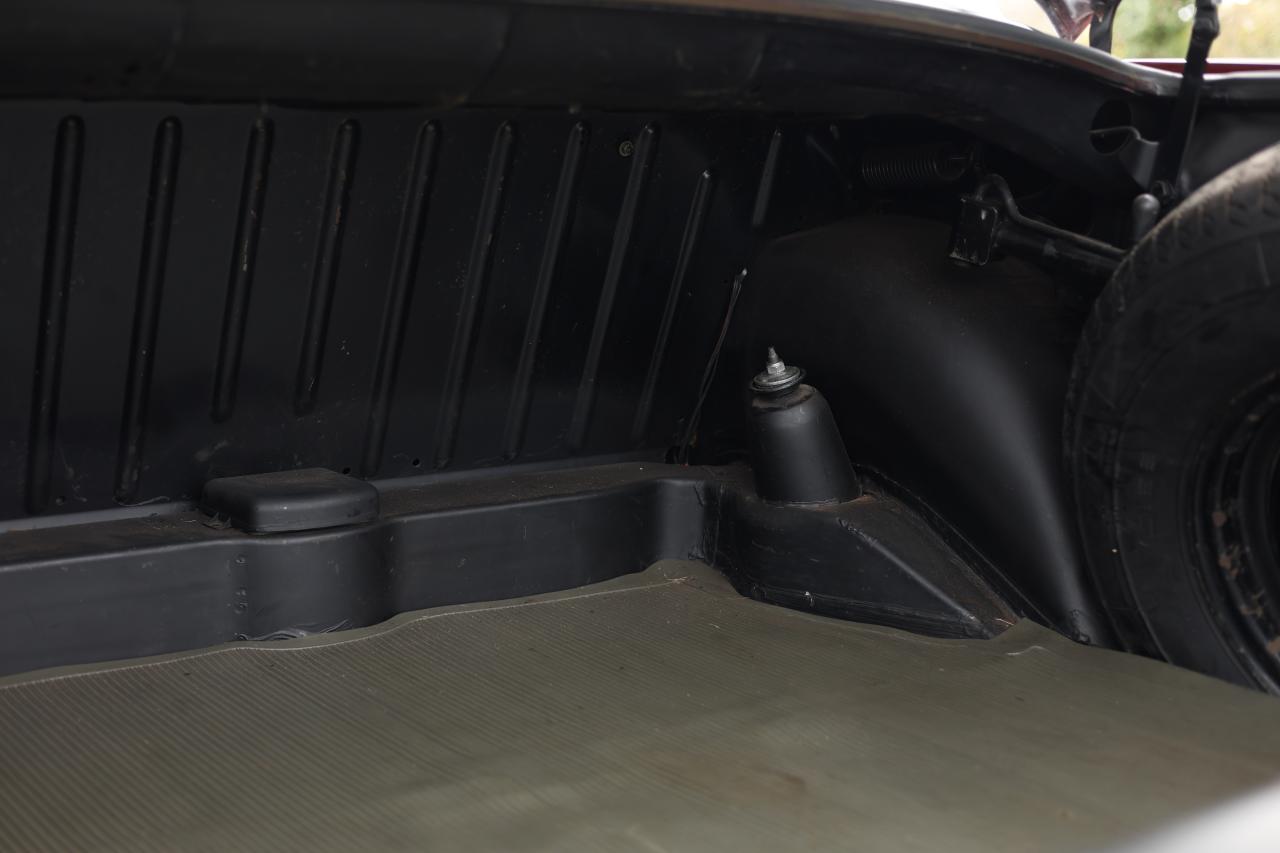 1967 Mercedes - Benz 220B Fintail