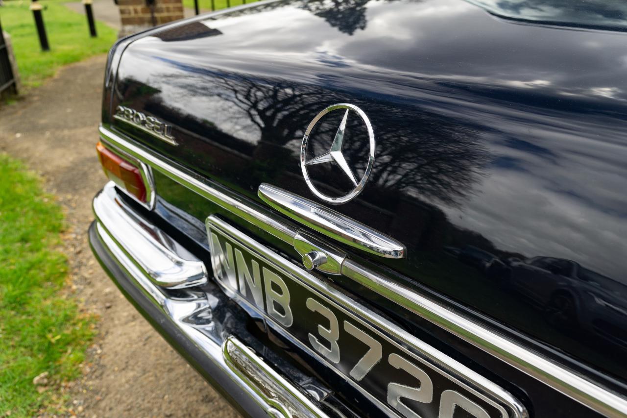 1968 Mercedes - Benz 280 SEL