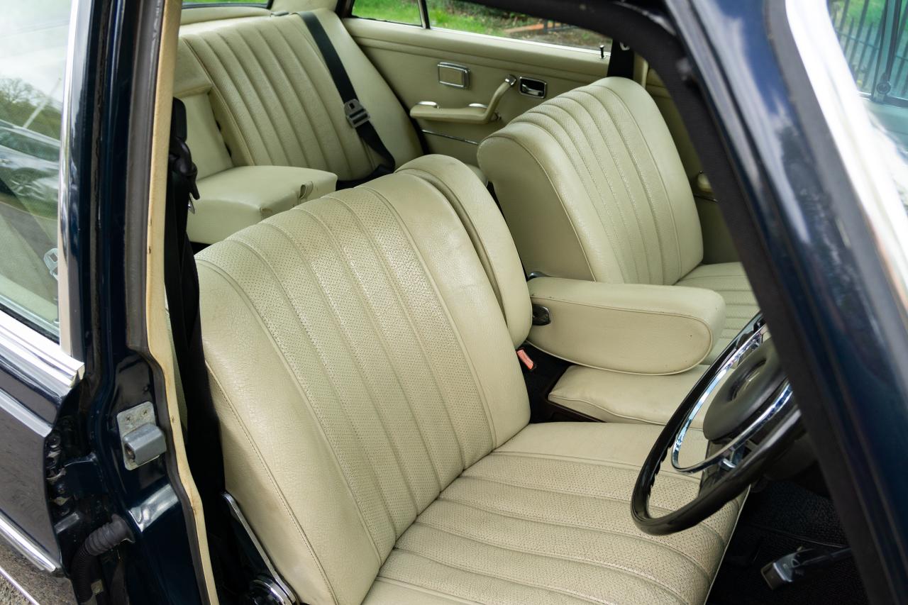 1968 Mercedes - Benz 280 SEL