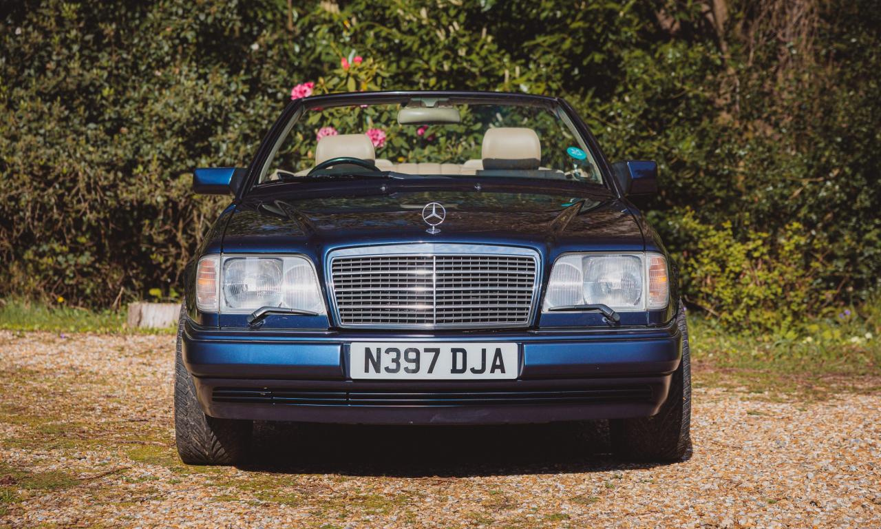 1995 Mercedes - Benz E220 Cabriolet