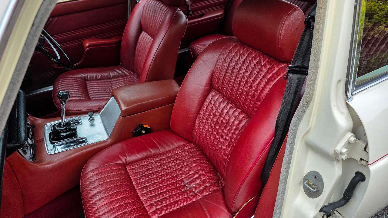 1972 Jaguar XJ6 Series I