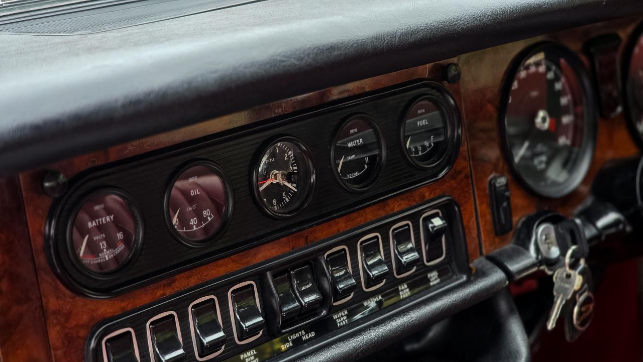 1972 Jaguar XJ6 Series I