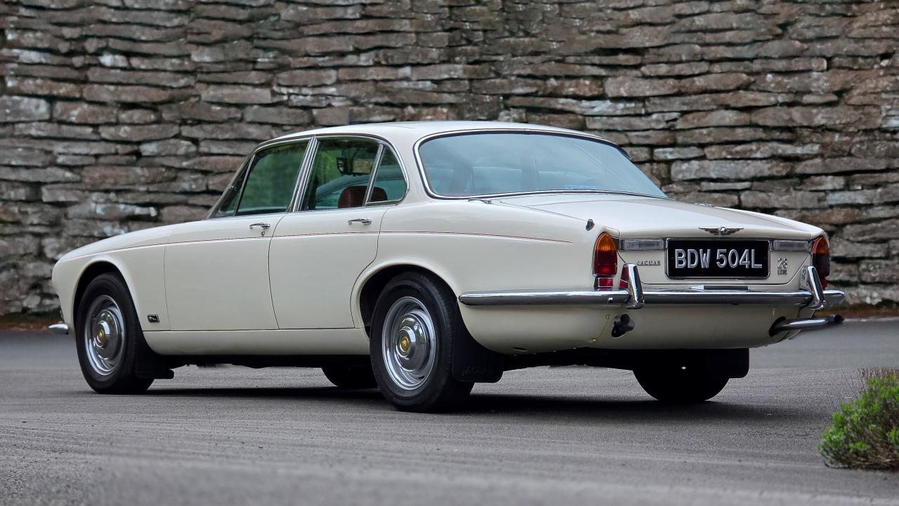 1972 Jaguar XJ6 Series I