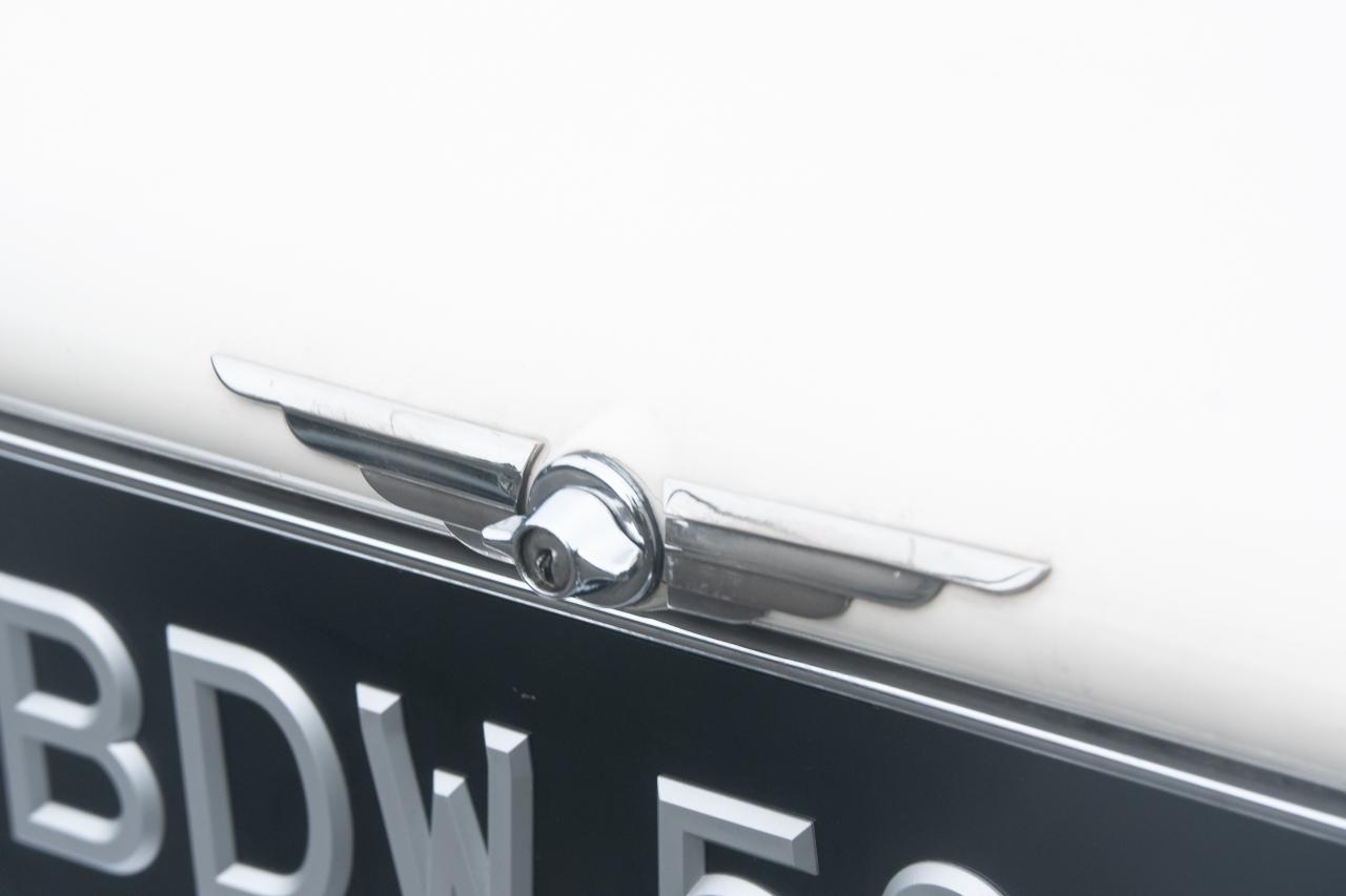 1972 Jaguar XJ6 Series I