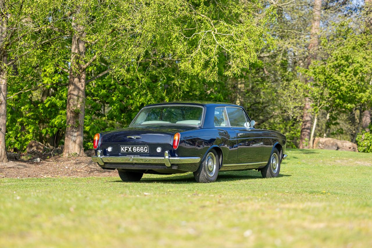 1968 Rolls - Royce Silver Shadow Two-Door Mulliner Park Ward