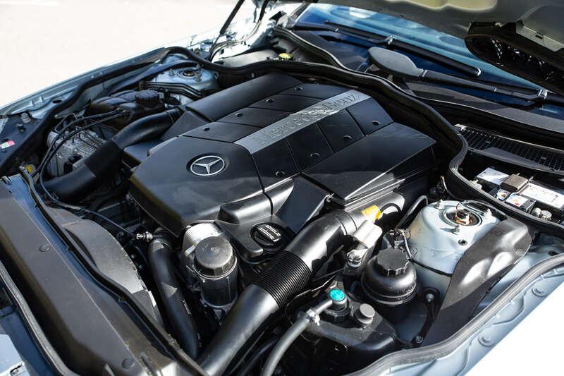 2003 Mercedes - Benz SL500 R230