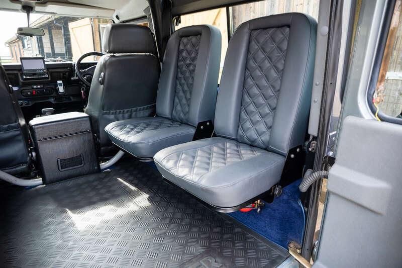 1998 Land Rover DEFENDER 50TH ANNIVERSARY OVERFINCH 570 HSI