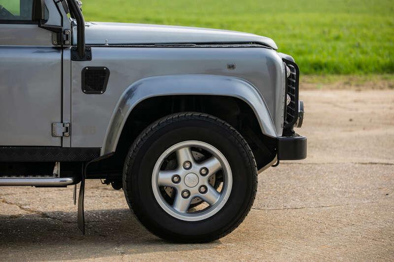 1998 Land Rover DEFENDER 50TH ANNIVERSARY OVERFINCH 570 HSI