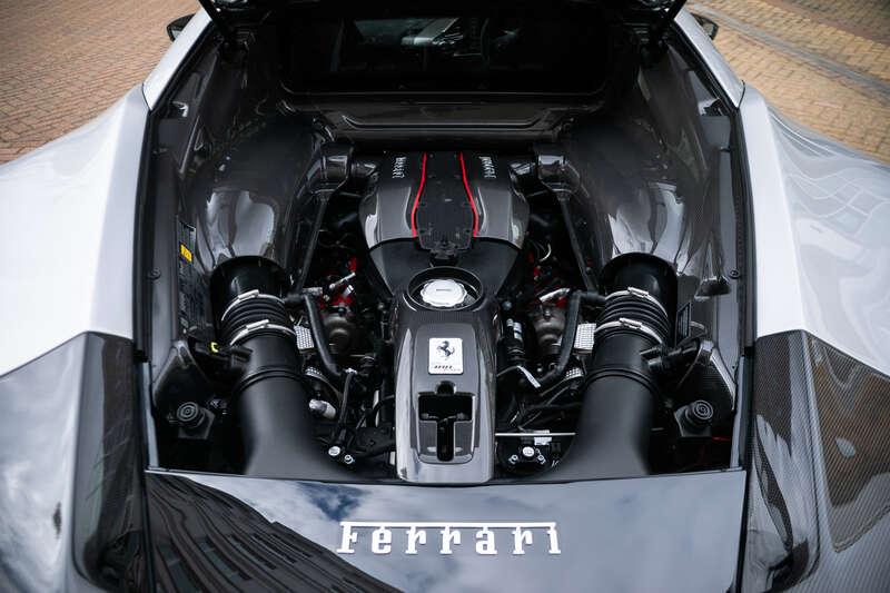 2020 Ferrari 488 PISTA PILOTI
