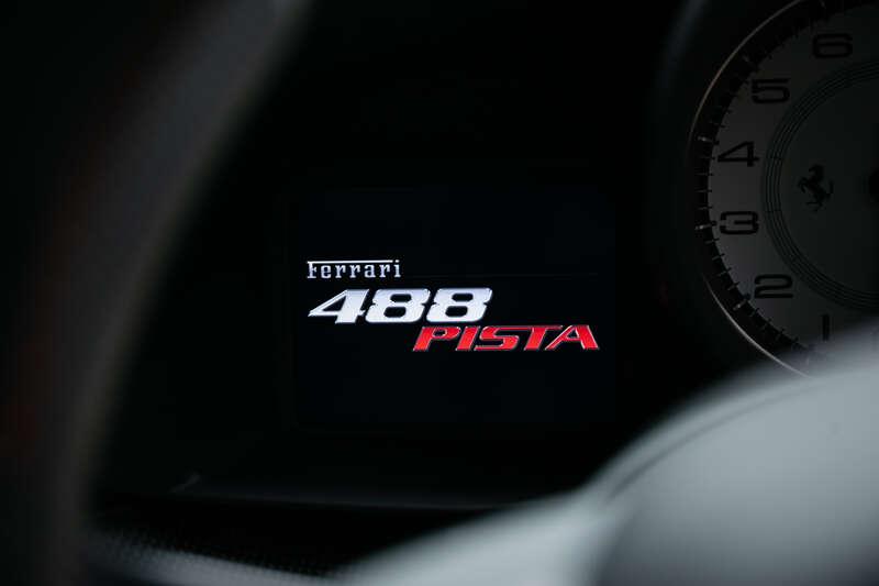 2020 Ferrari 488 PISTA PILOTI