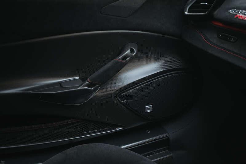 2020 Ferrari 488 PISTA PILOTI