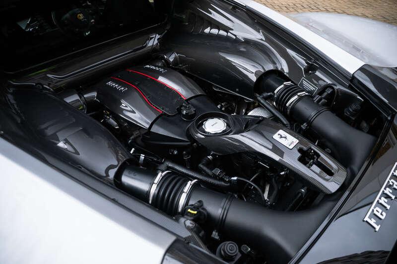 2020 Ferrari 488 PISTA PILOTI