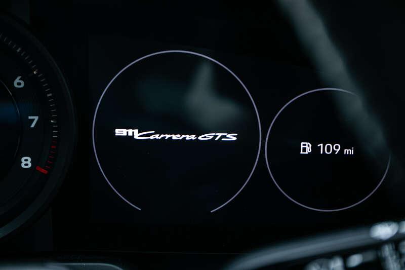 2022 Porsche 911 CARRERA GTS