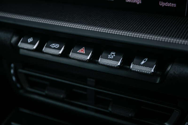 2022 Porsche 911 CARRERA GTS