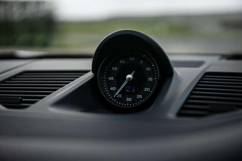 2022 Porsche 911 CARRERA GTS