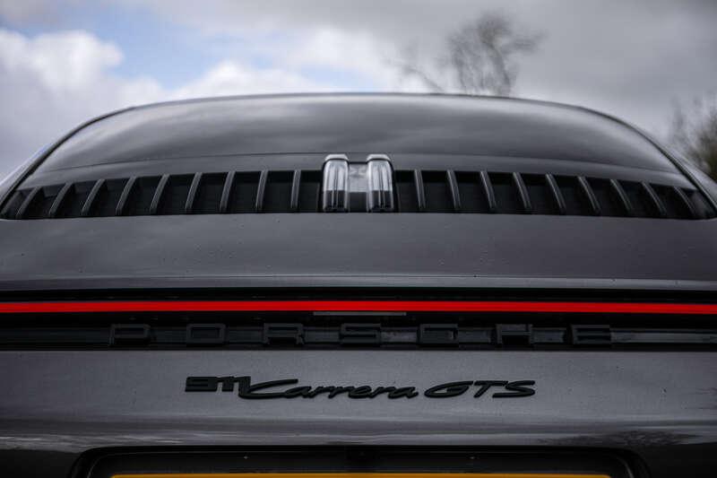 2022 Porsche 911 CARRERA GTS