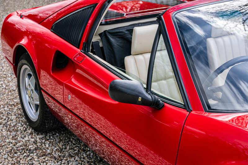 1989 Ferrari 328 GTS
