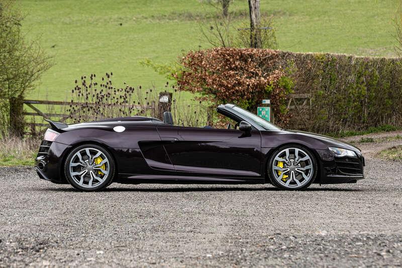 2011 Audi R8 SPYDER QUATTRO V10 MANUAL