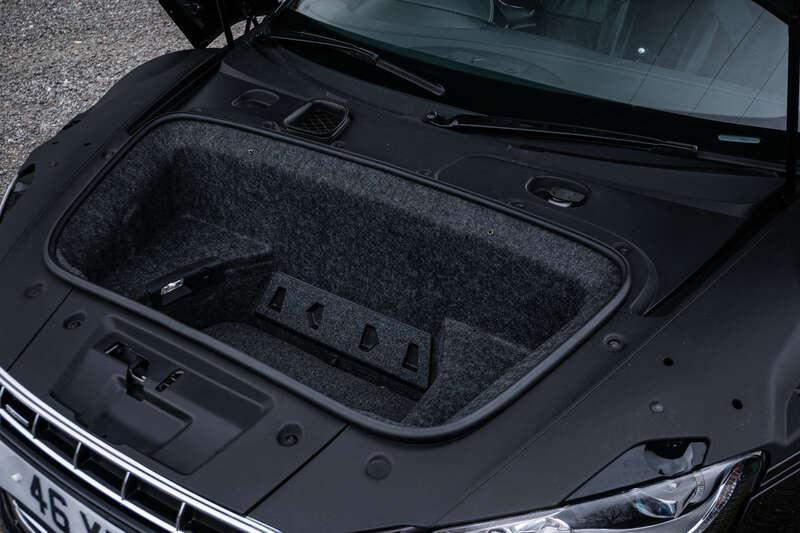 2011 Audi R8 SPYDER QUATTRO V10 MANUAL