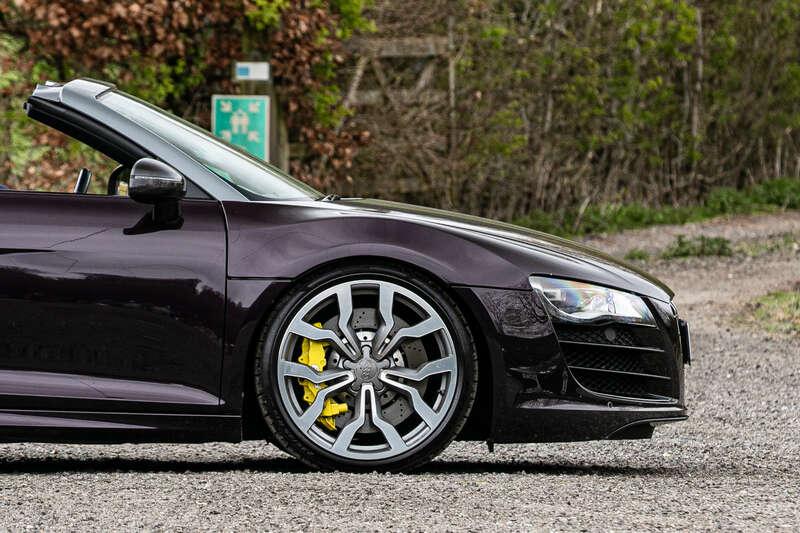 2011 Audi R8 SPYDER QUATTRO V10 MANUAL