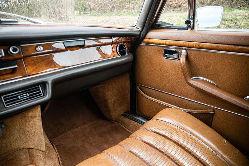1970 Mercedes - Benz 300SEL 6.3