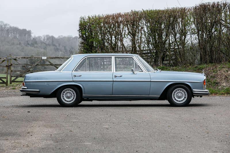 1971 Mercedes - Benz 300 SEL 6.3 RHD