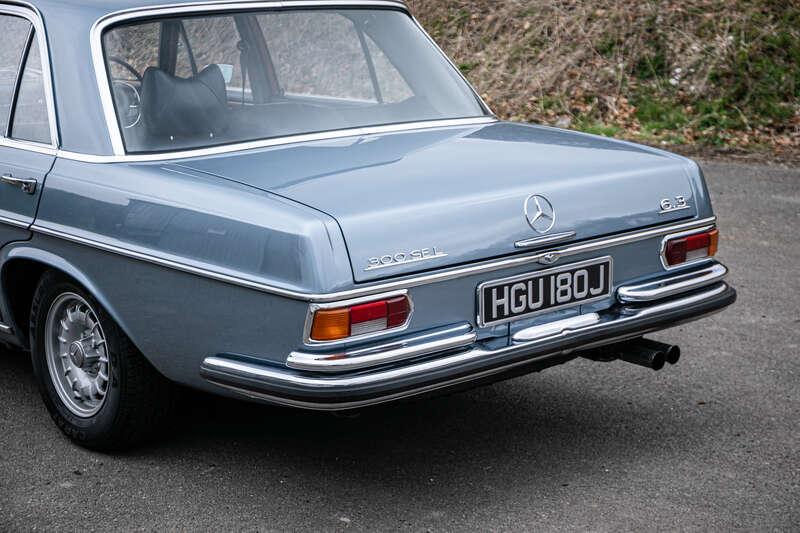 1971 Mercedes - Benz 300 SEL 6.3 RHD