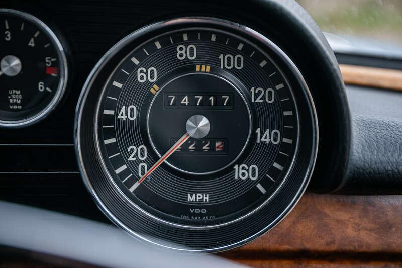 1971 Mercedes - Benz 300 SEL 6.3 RHD