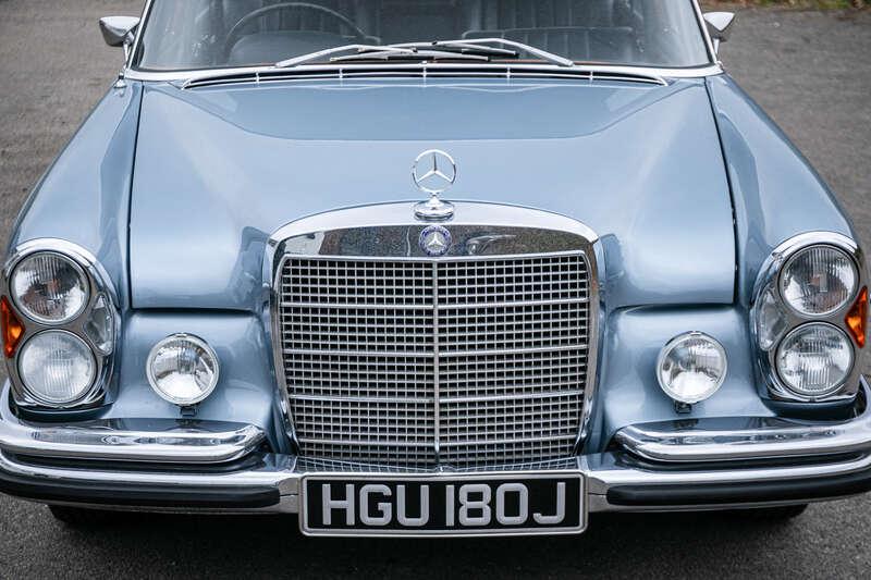 1971 Mercedes - Benz 300 SEL 6.3 RHD