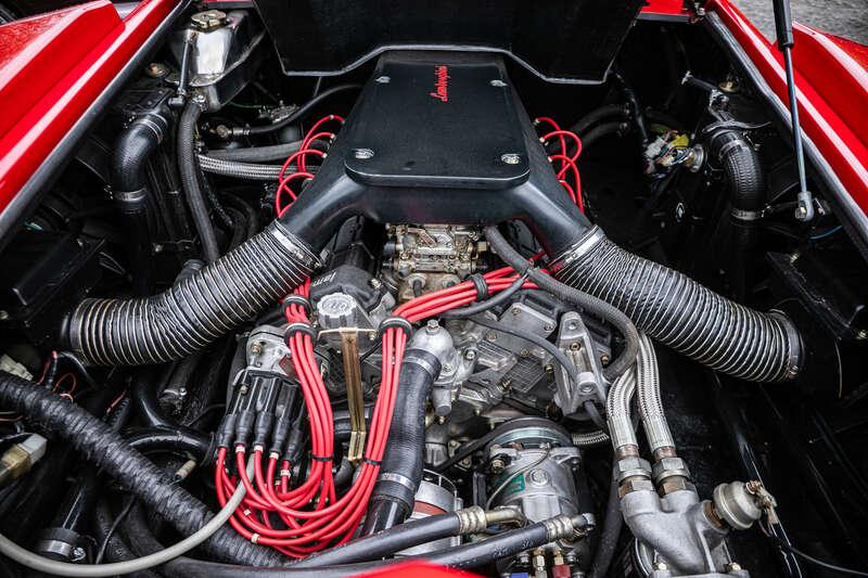 1988 Lamborghini COUNTACH 5000 QUATTROVALVOLE 88.5 UK RHD