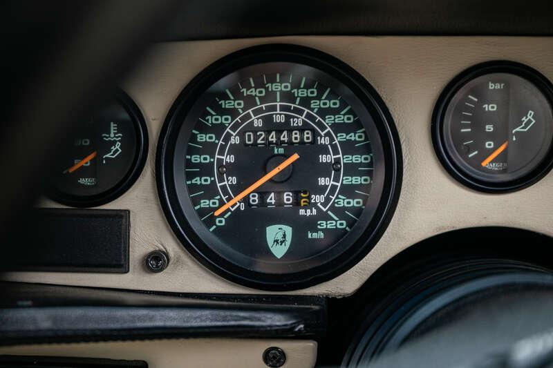 1988 Lamborghini COUNTACH 5000 QUATTROVALVOLE 88.5 UK RHD