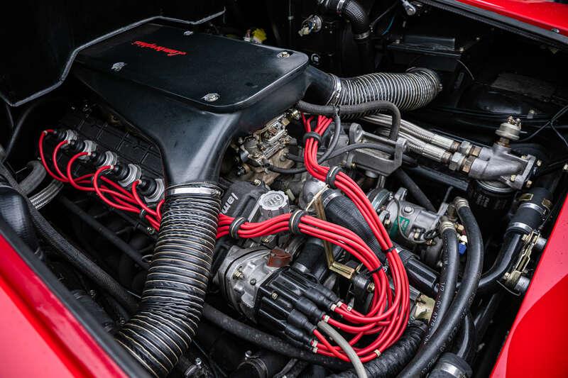 1988 Lamborghini COUNTACH 5000 QUATTROVALVOLE 88.5 UK RHD