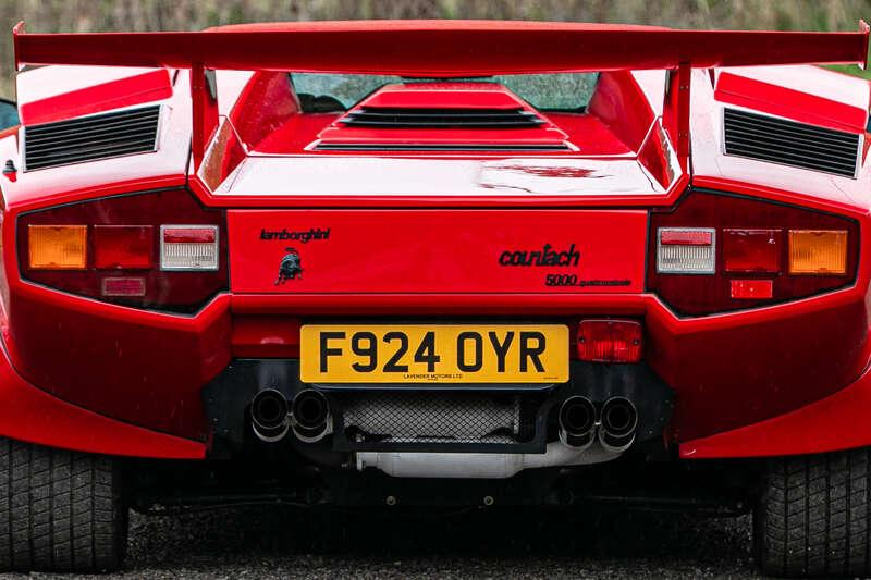 1988 Lamborghini COUNTACH 5000 QUATTROVALVOLE 88.5 UK RHD