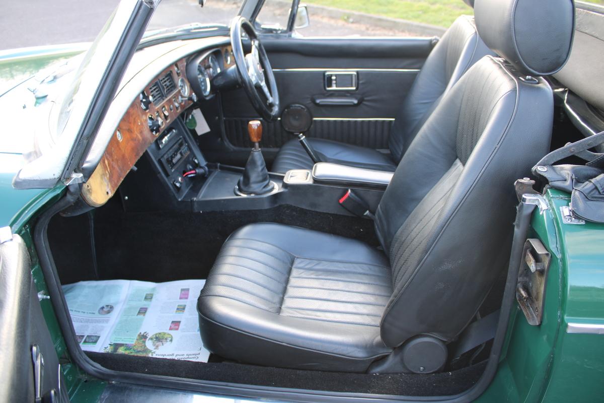 1972 MG B Roadster