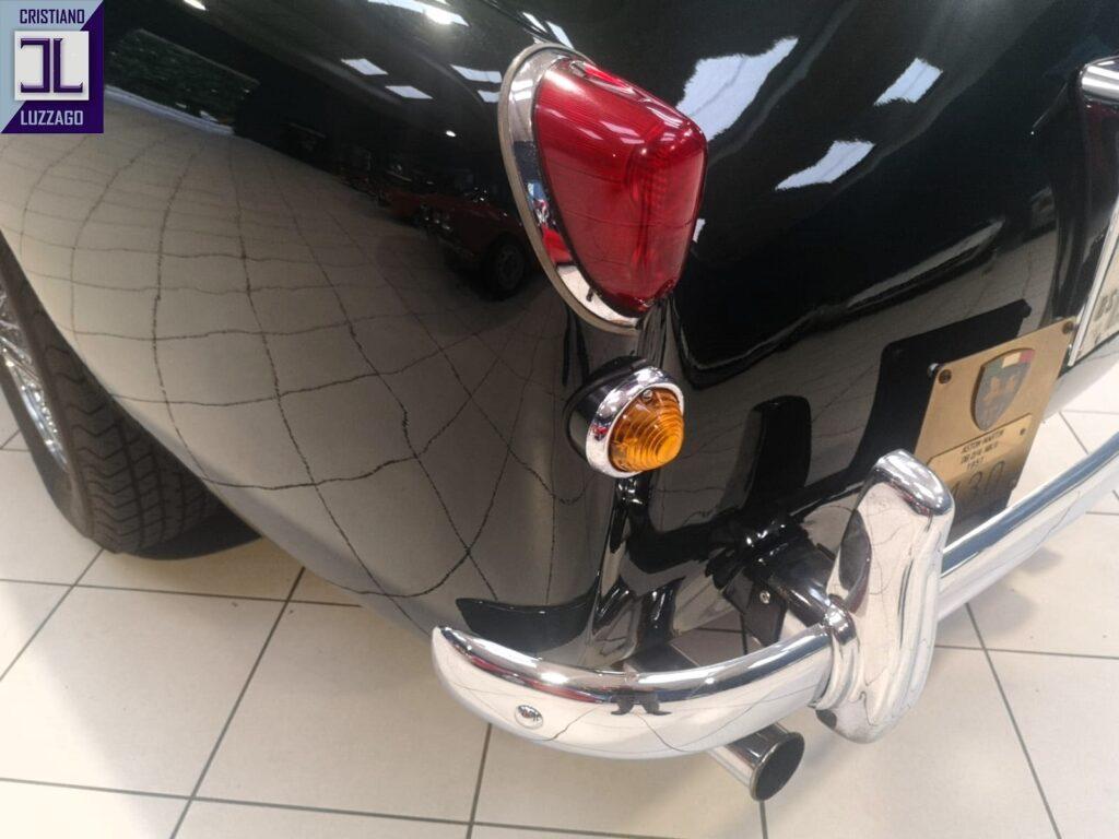 1957 Aston Martin DB2/4 SALOON