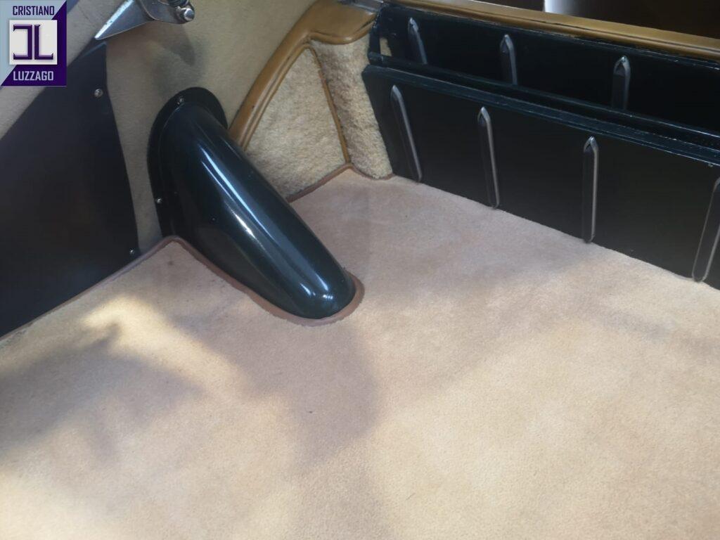 1957 Aston Martin DB2/4 SALOON