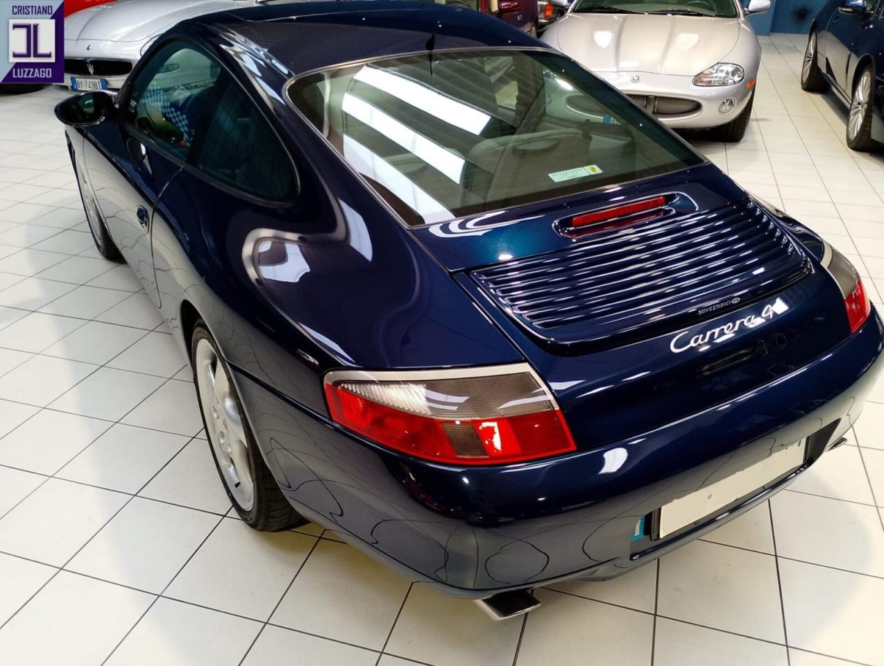 1998 Porsche 996 CARRERA 4