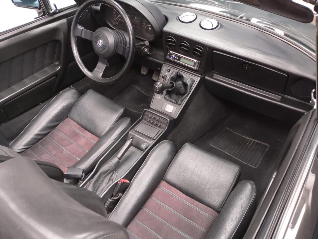 1993 Alfa Romeo SPIDER 2000 S.4