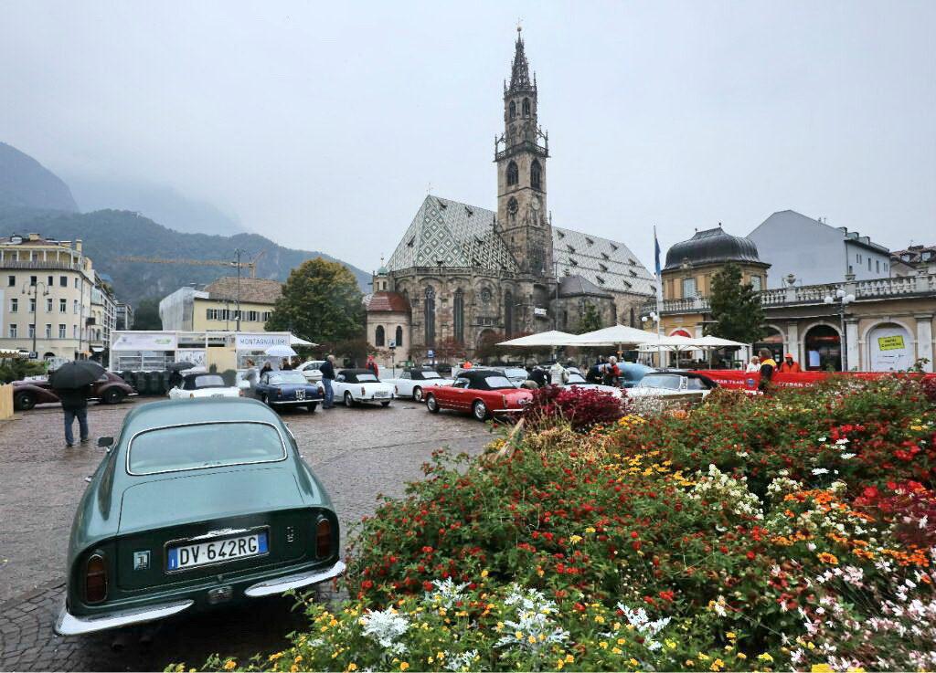1966 Aston Martin DB6