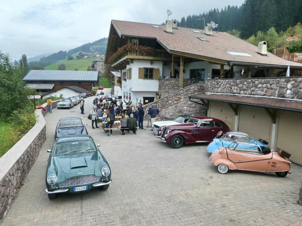 1966 Aston Martin DB6